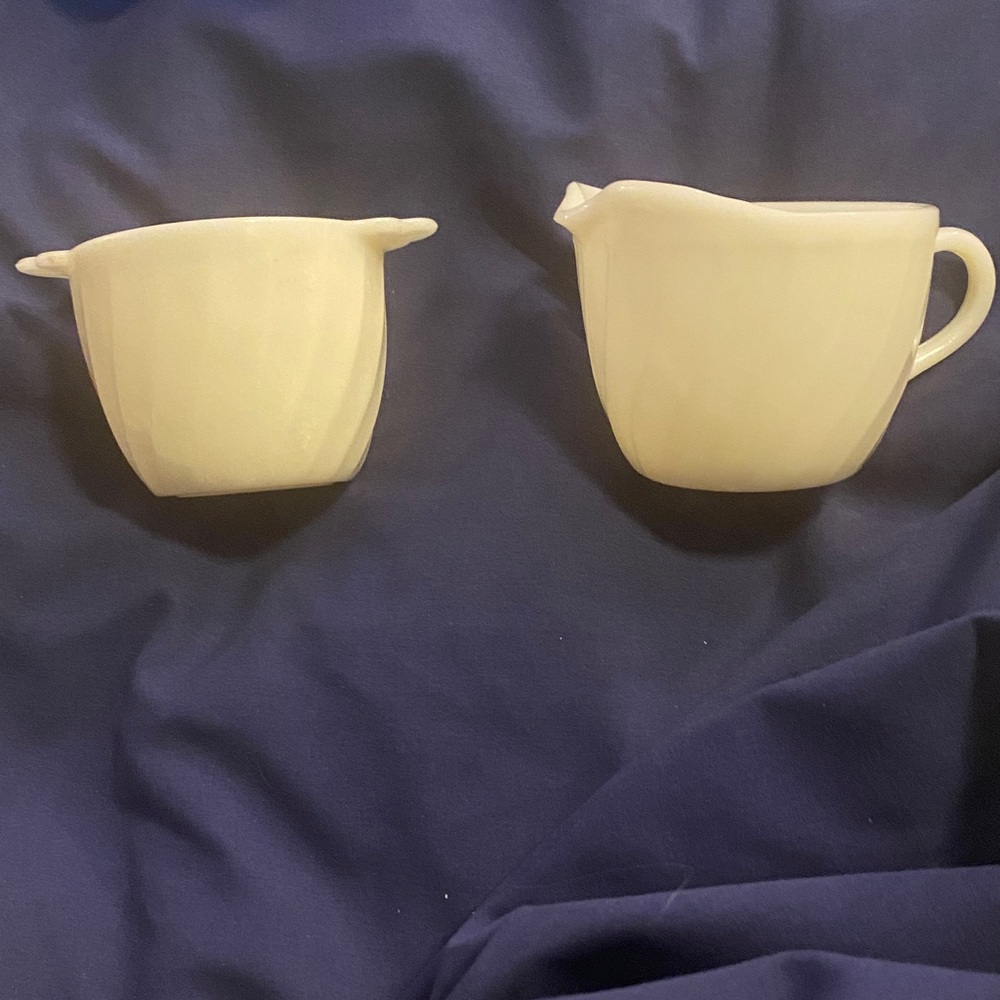 Fire King milk glass creamer and sugar bowl Vintage!! (no lid on the sugar bowl)
